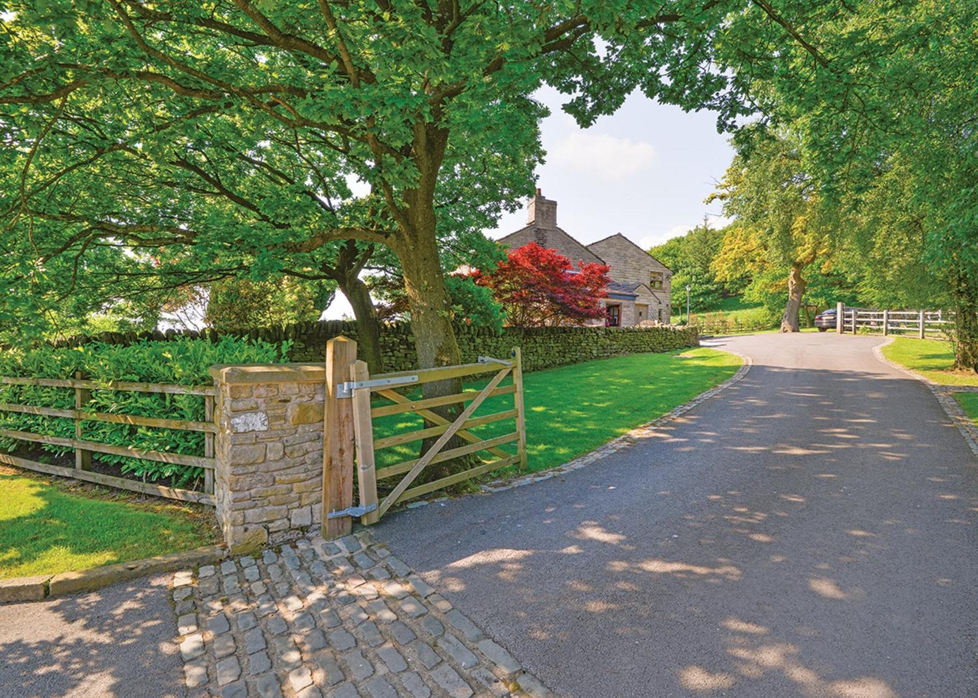 Charlesworth Lodges Glossop Bilik gambar
